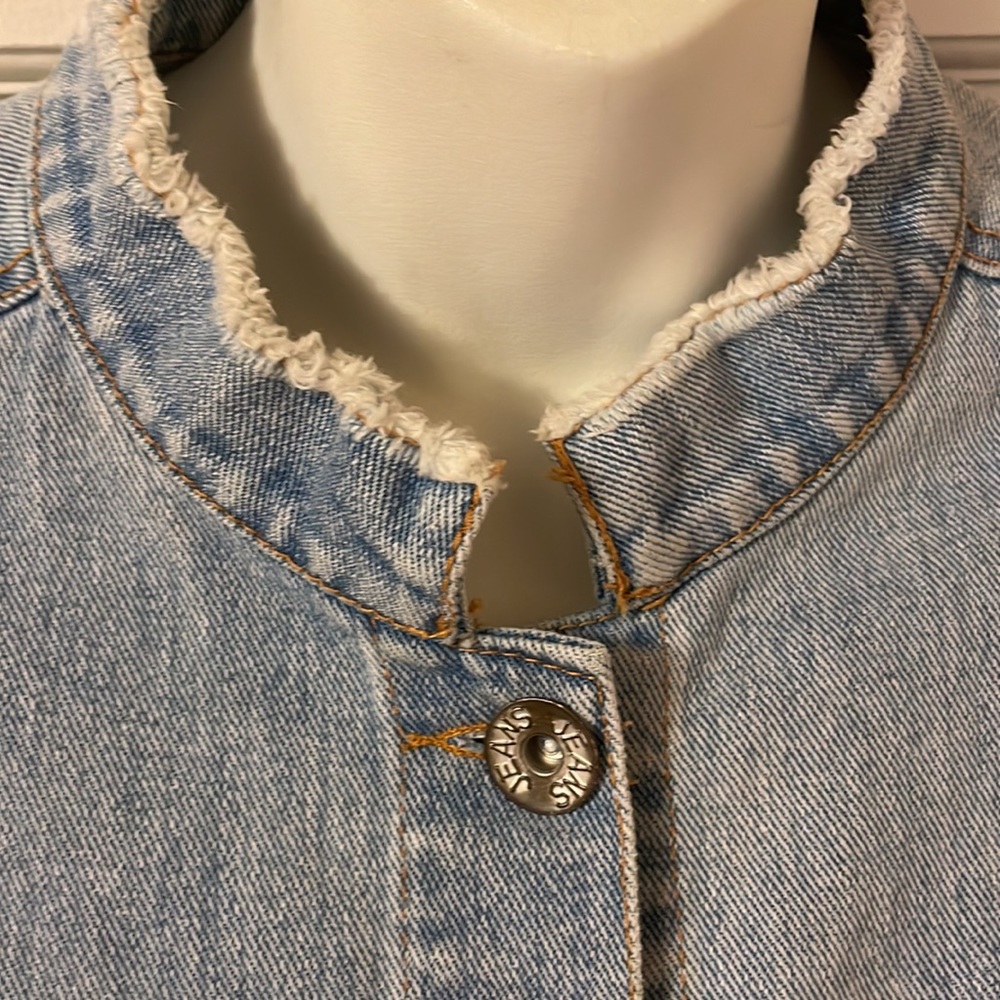 Jean Jacket - Picture 7 of 9